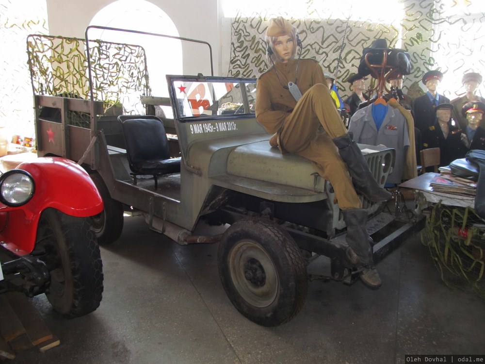музей автомотовелофототелерадио, военный автомобиль, Винница