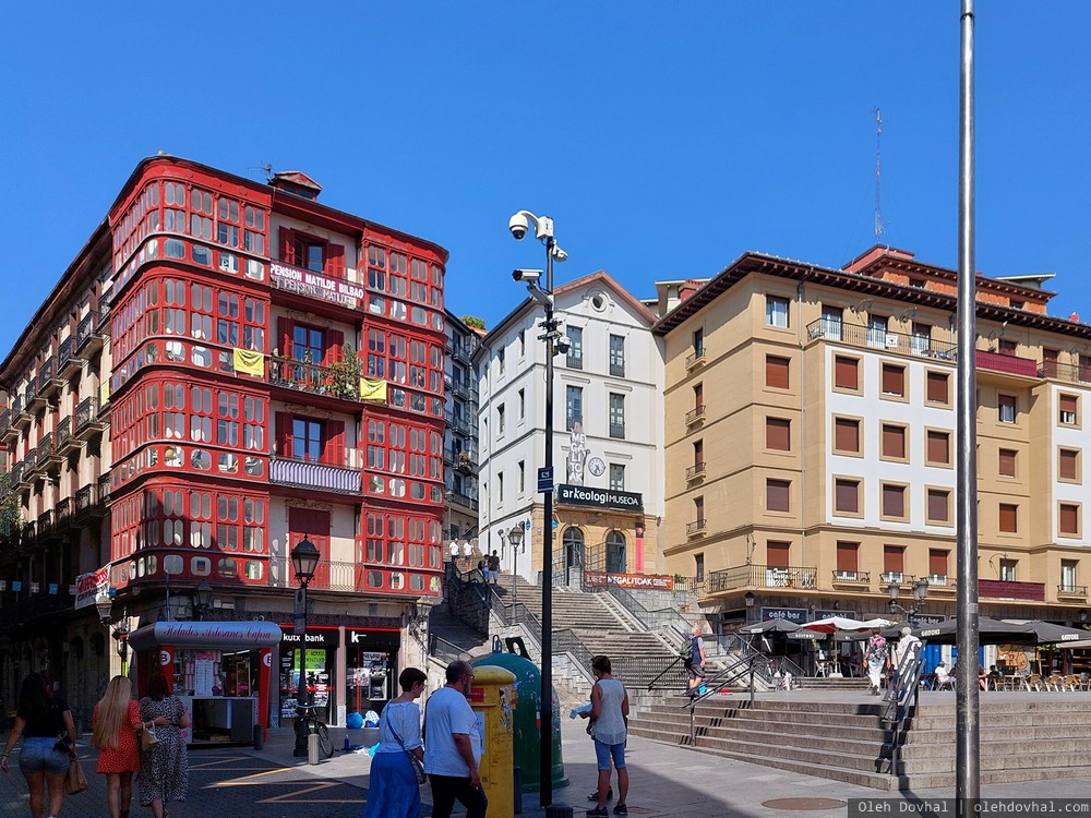 plaza Miguel de Unamuno, Бильбао, Bilbao